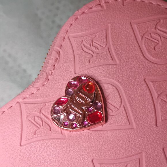Juicy Couture Heart‑Shaped Pink Coin Purse - Picture 3 of 5